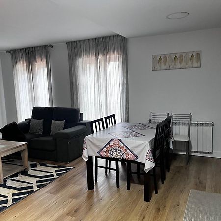 Apartmán Duplex Bertamirans Angeles Exteriér fotografie